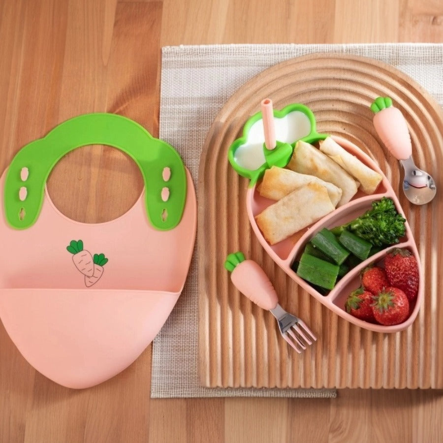 【新款】萝卜造型食品级硅胶餐盘套装 | 强力吸盘分格碗+防水围兜+叉勺 | 防摔宝宝辅食神器 | 耐高温无毒易清洗